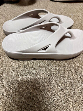 Oofos Women's Sandals EU 38 New